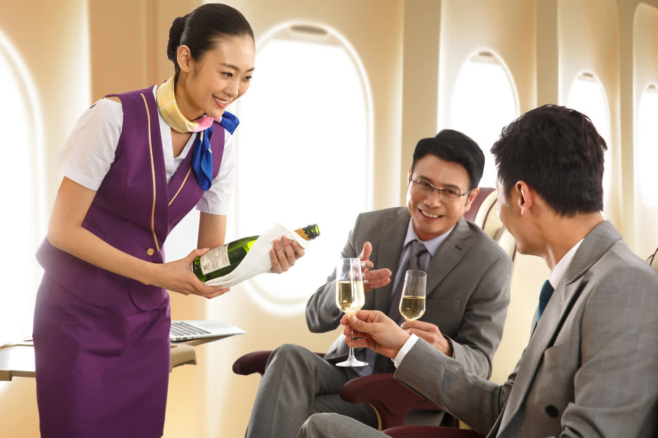 云端微笑 空姐眼中的航空商务服务艺术